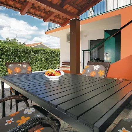 Nyaraló Sparadici Lxii Grebaštica