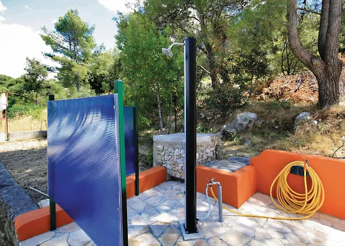 Sparadici Lxii 度假居